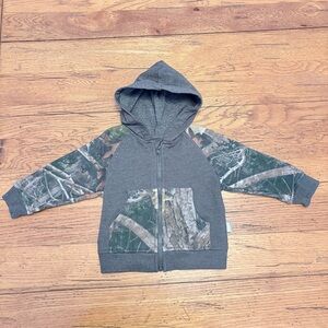 Outdoor Kids Bass Pro Shop Zip Up Hoodie Size 9M Grey And Camouflage